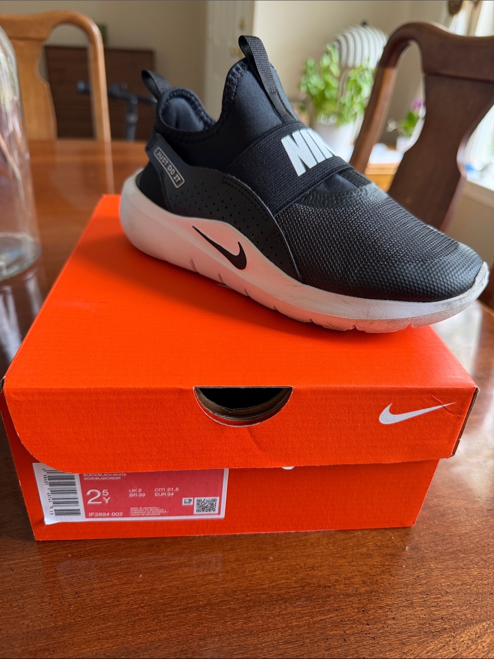 Nike Kids' Black/White Flex Runner 4 Sneakers
